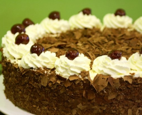 Schwarzwälder-Kirschtorte, Sahne Kremtorte